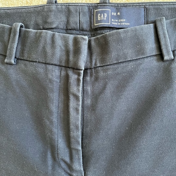 Gap size 2 khaki pants - Picture 3 of 7